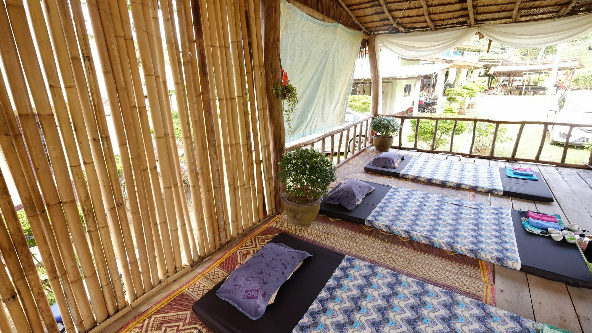 Lanta Sunmoon Bungalow Ko Lanta Екстериор снимка
